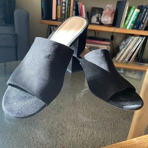 Old Navy Suede Style Mules